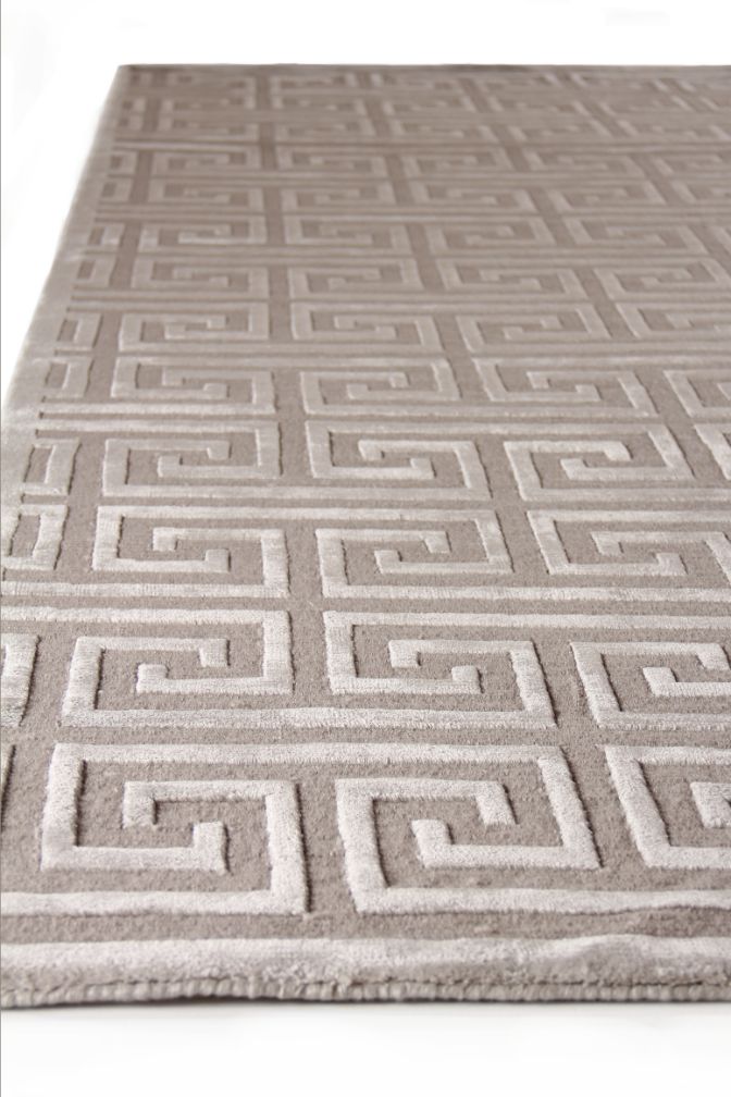 Exquisite Rugs Metro Velvet Handmade Hand-Knotted New Zealand Wool and Viscose Area Rug