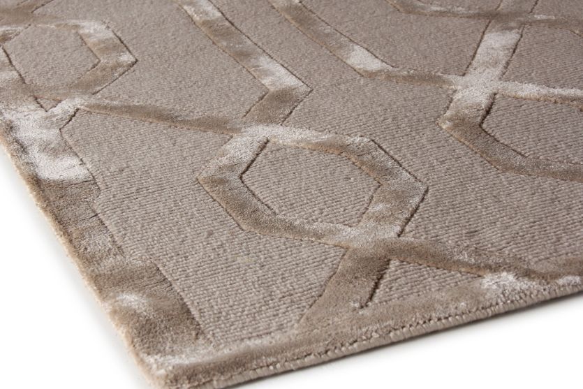 Exquisite Rugs Metro Velvet Handmade Hand-Knotted New Zealand Wool and Viscose  Area Rug