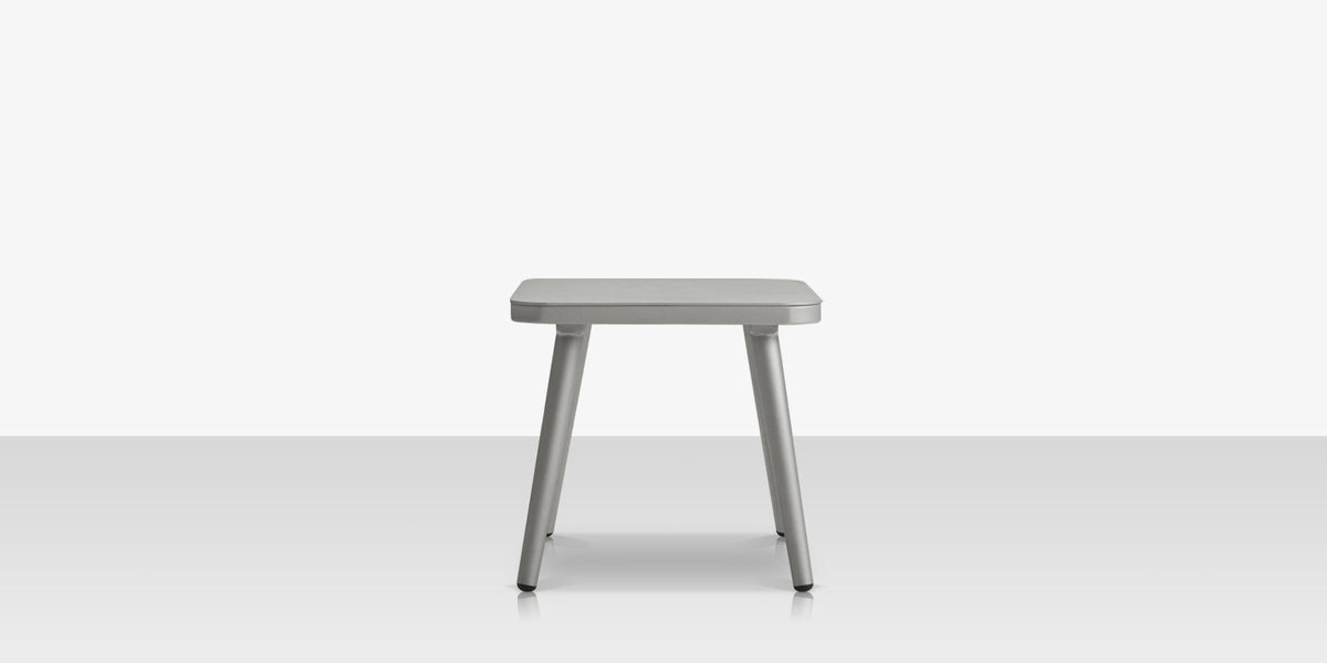 DecoScapes Aria 20" Square Aluminum Frame End Table