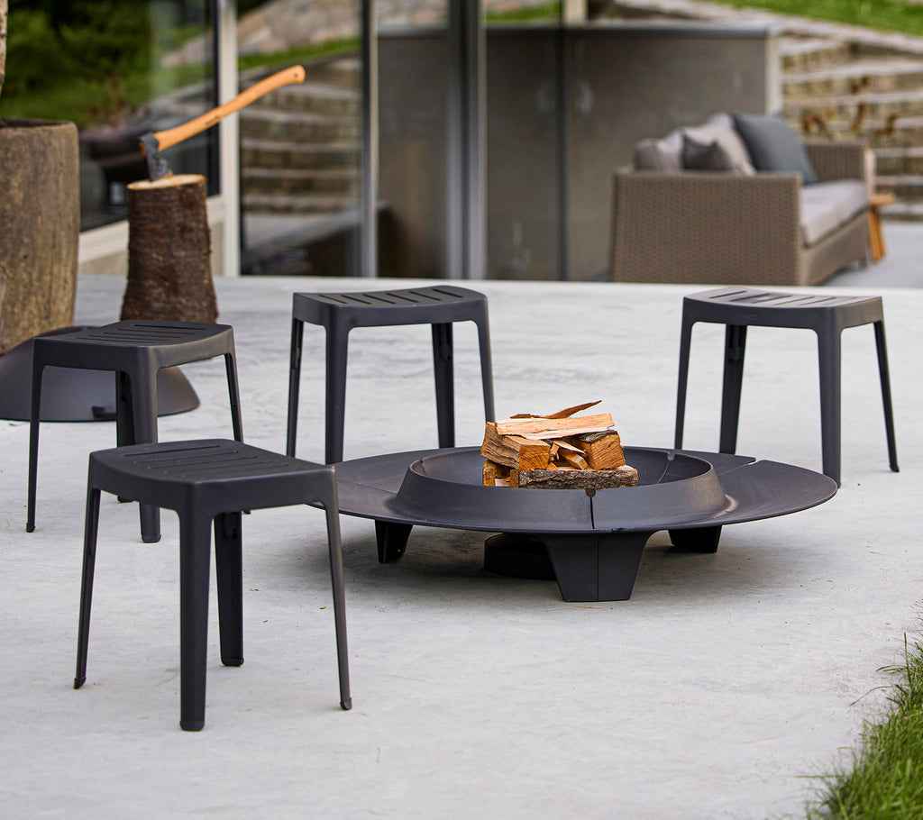 Cane-Line Cut Stool - Stackable