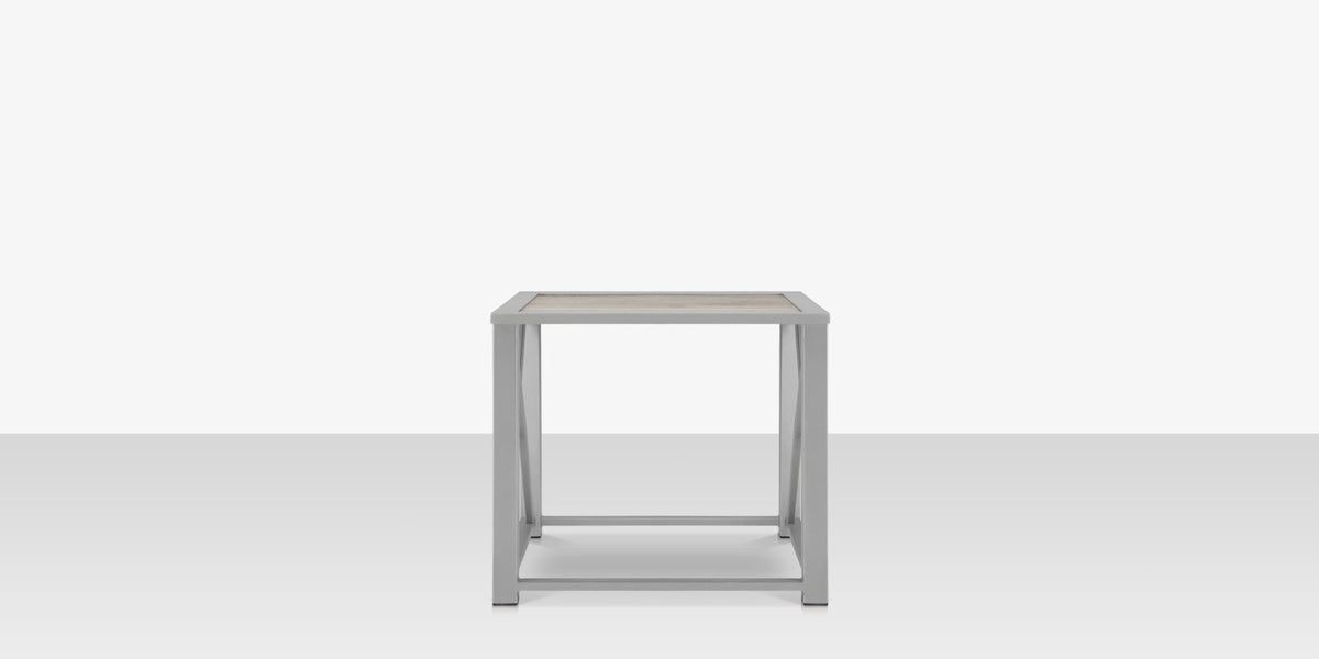 DecoScapes Dynasty Side Table