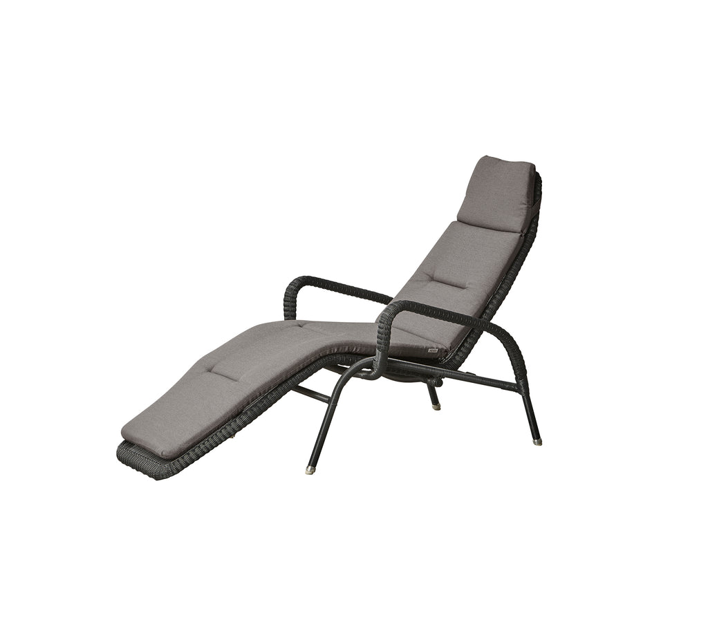 Cane-Line Sunrise Sunchair - Stackable - Sonnet Commercial