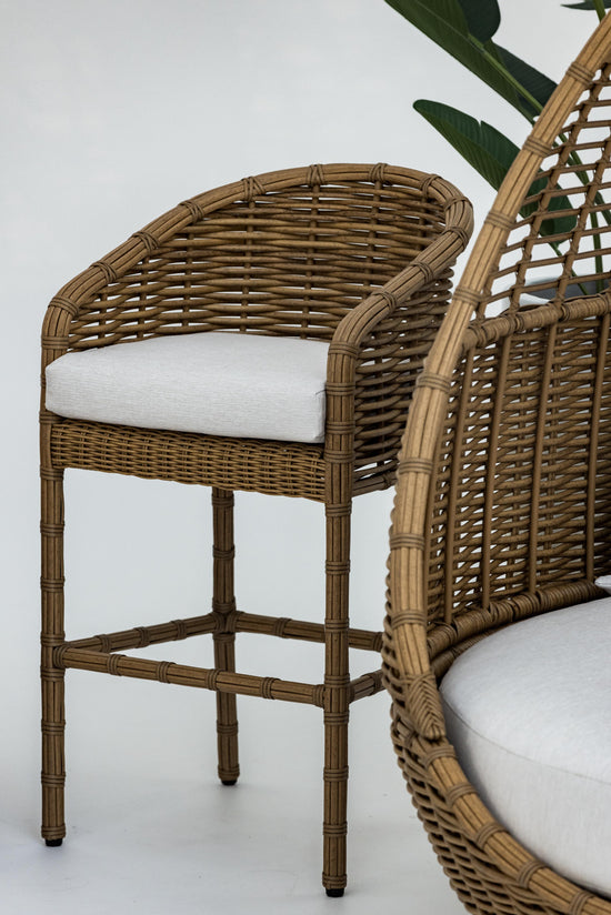 Sunset West Playa Counter Stool in Soothe Pearl with Flange Welt